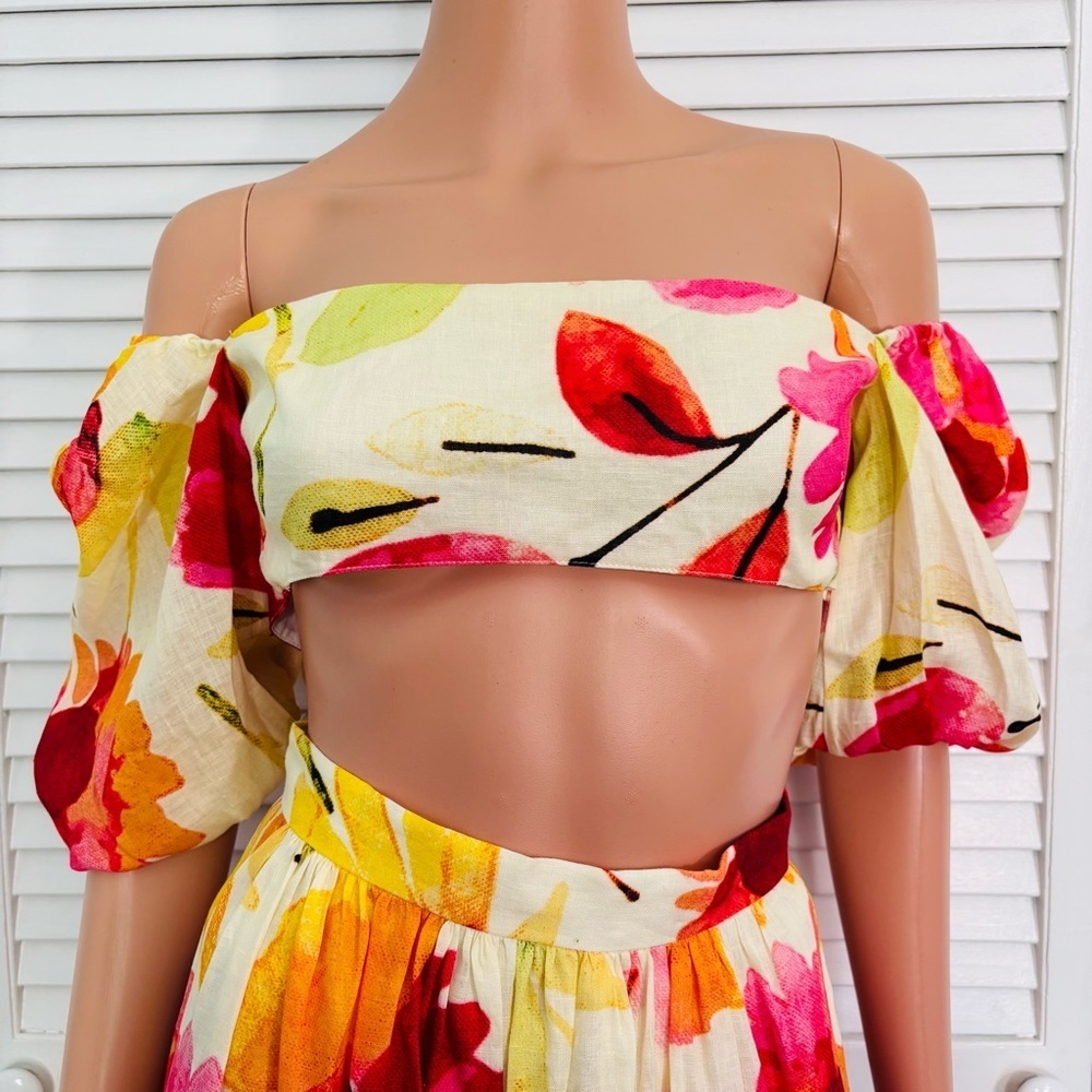 RUMER Coco & Lola Exclusive Floral Print Camille Crop Top & Sunshine Skirt - Picture 3 of 13